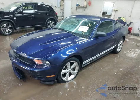 2011 Ford Mustang V6 из США, поврежденный, VIN 1ZVBP8AM2B5122124